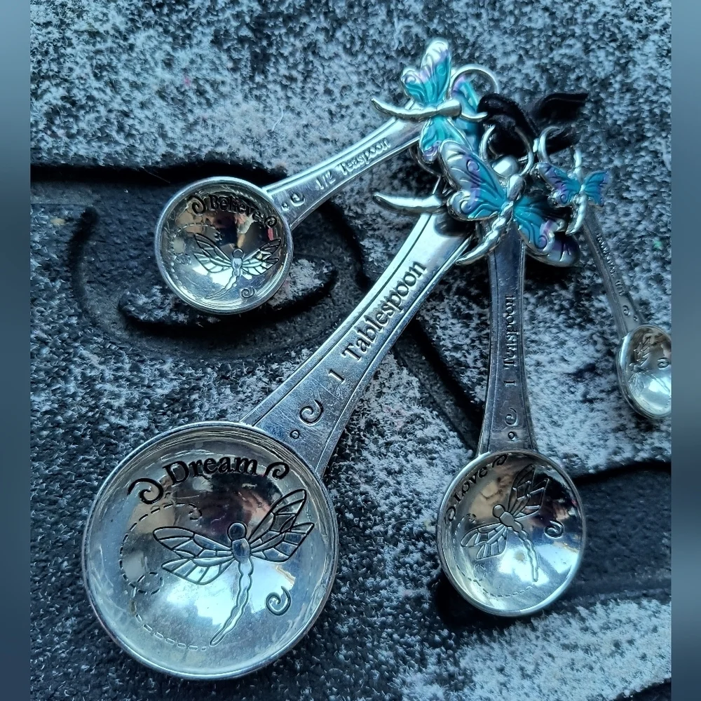 4-Piece Set Dragonflies Measuring Spoons Inspire Believe Love Dream Nice Set